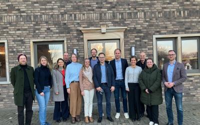 Verteter_innen der AG KSVA gemeinsam mit der LAG hier vor Ort in der SG Neuenkirchen